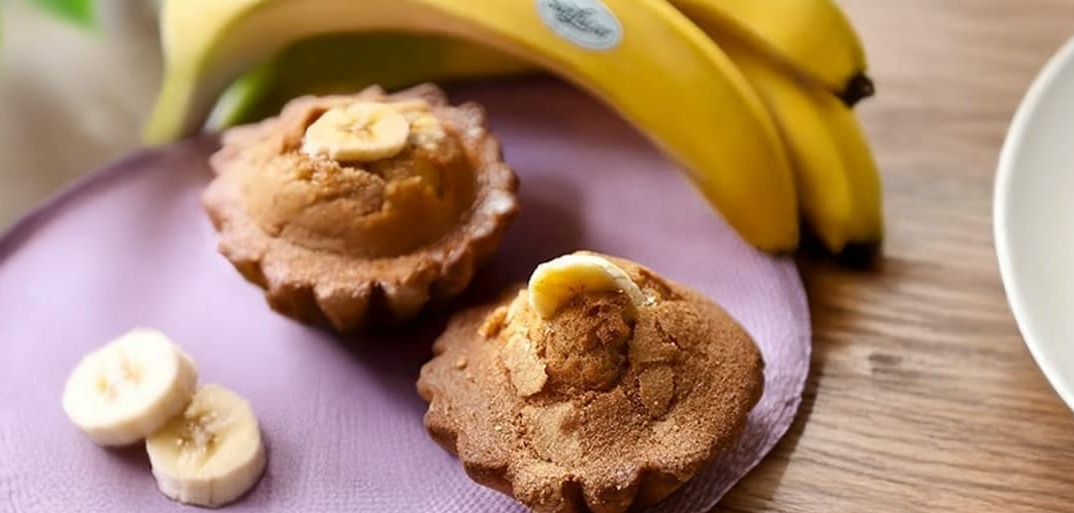 Gourmet banana tartlets – elegant mini desserts with creamy banana filling and a delicate crust