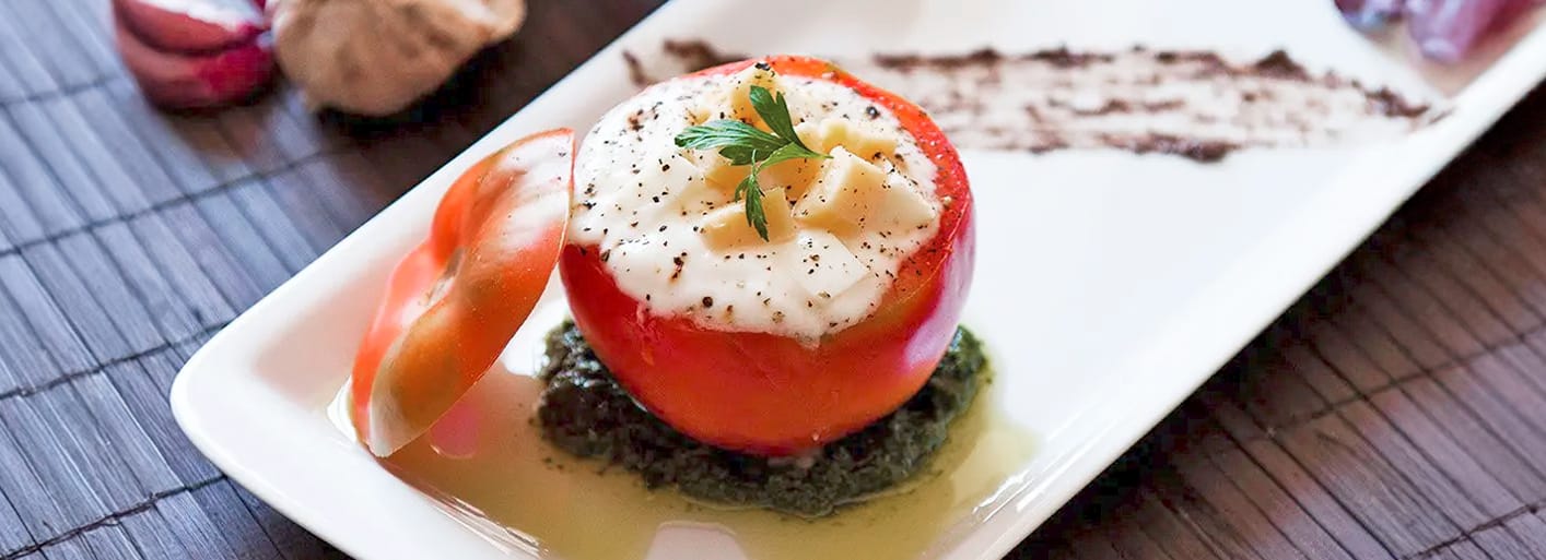 Stuffed summer tomatoes – ripe, juicy tomatoes filled with a flavorful and fresh stuffing